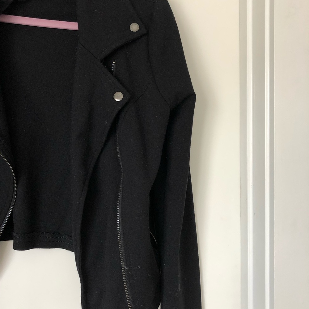Small Express Jacket - Picture 2 of 2